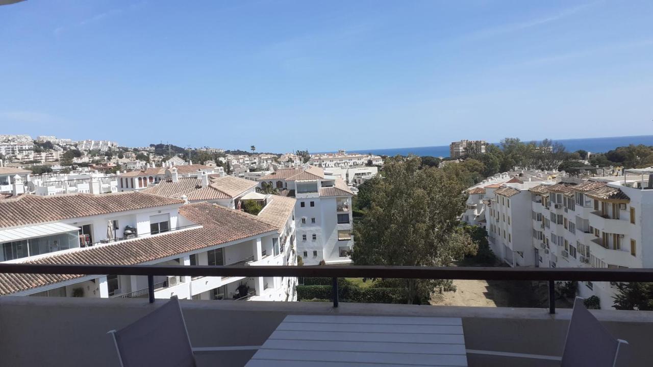Apartamento- Atico En Mijas Costa , Con Piscina. Sitio de Calahonda ภายนอก รูปภาพ